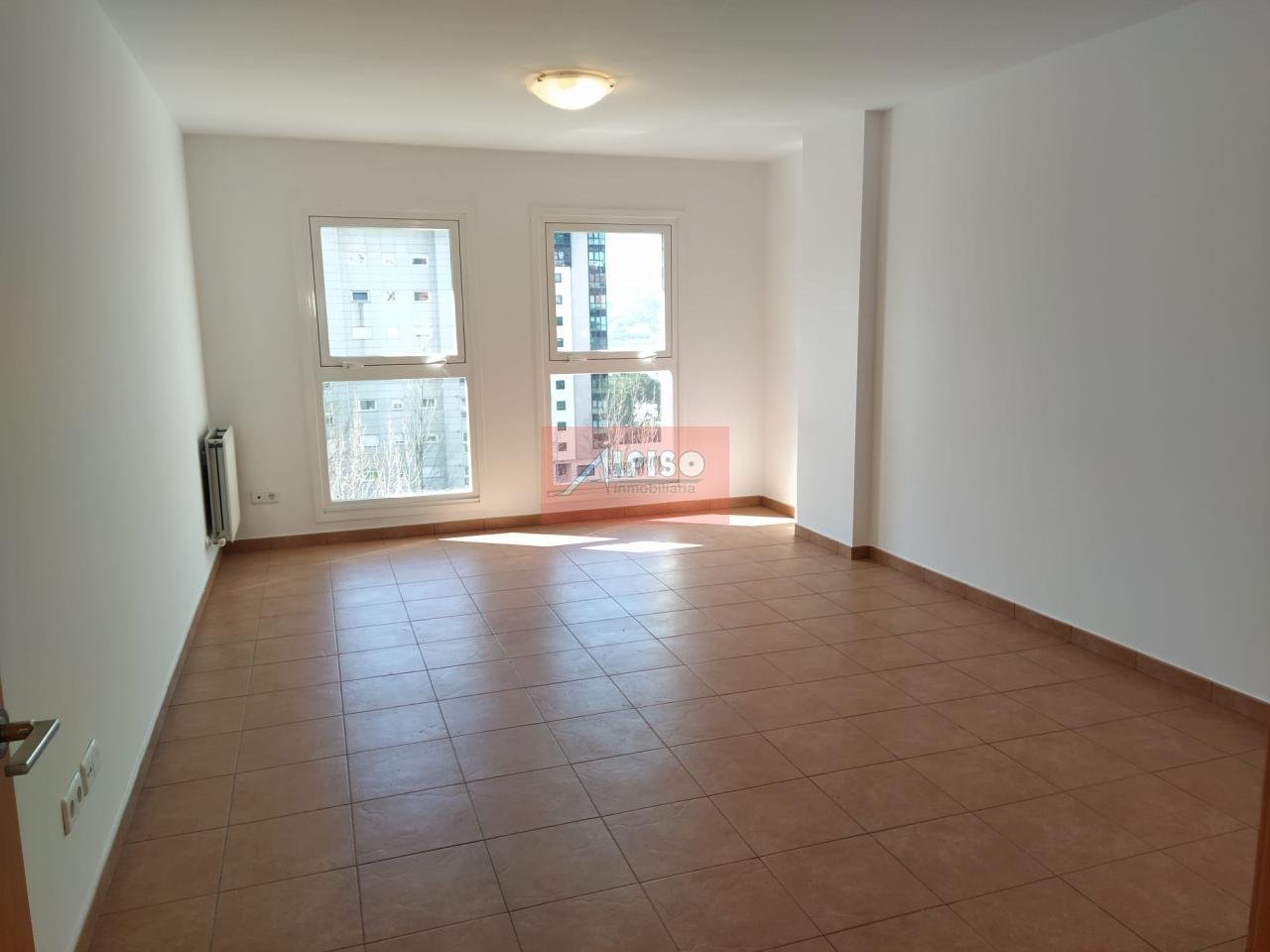 Piso de 85 m² en Ourense