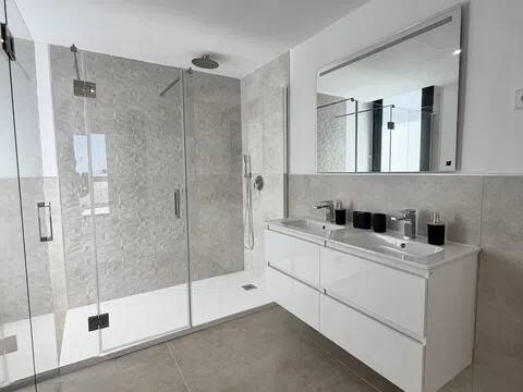 Piso de 324 m² en Estepona