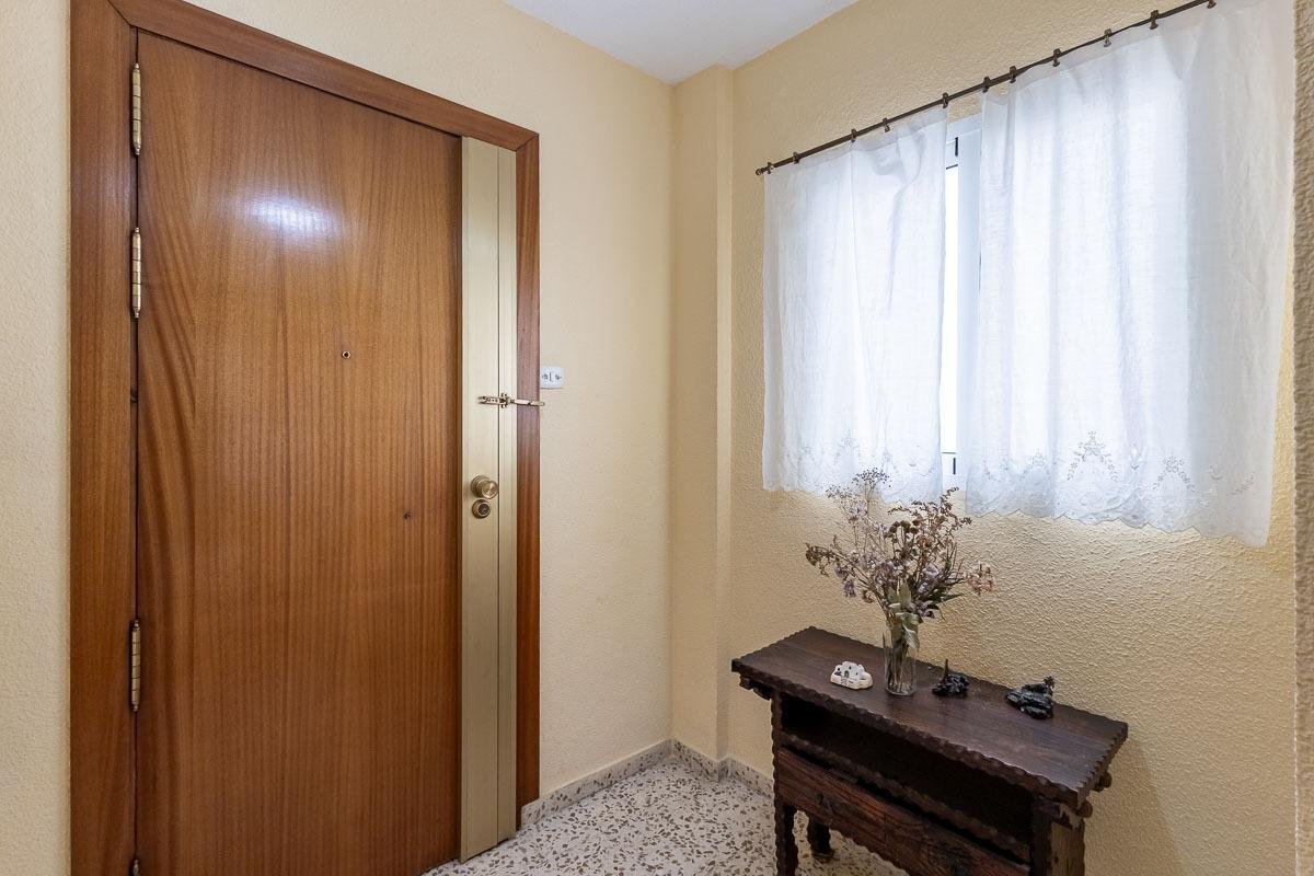 Piso de 89 m² en Granada