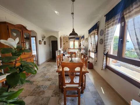 Casa de 100 m² en Alhama de Almería