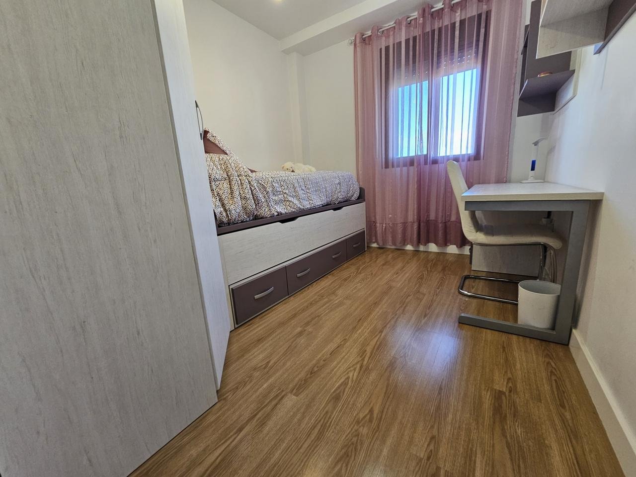 Flat 90 m² in Jerez