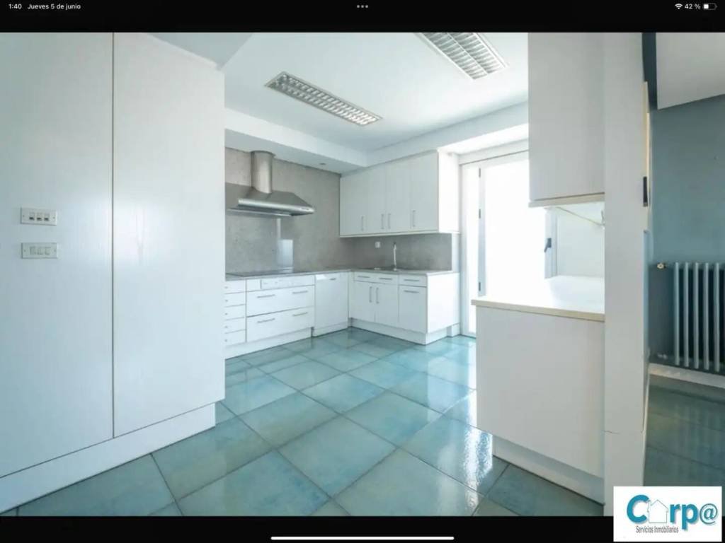 Piso de 189 m² en Pamplona