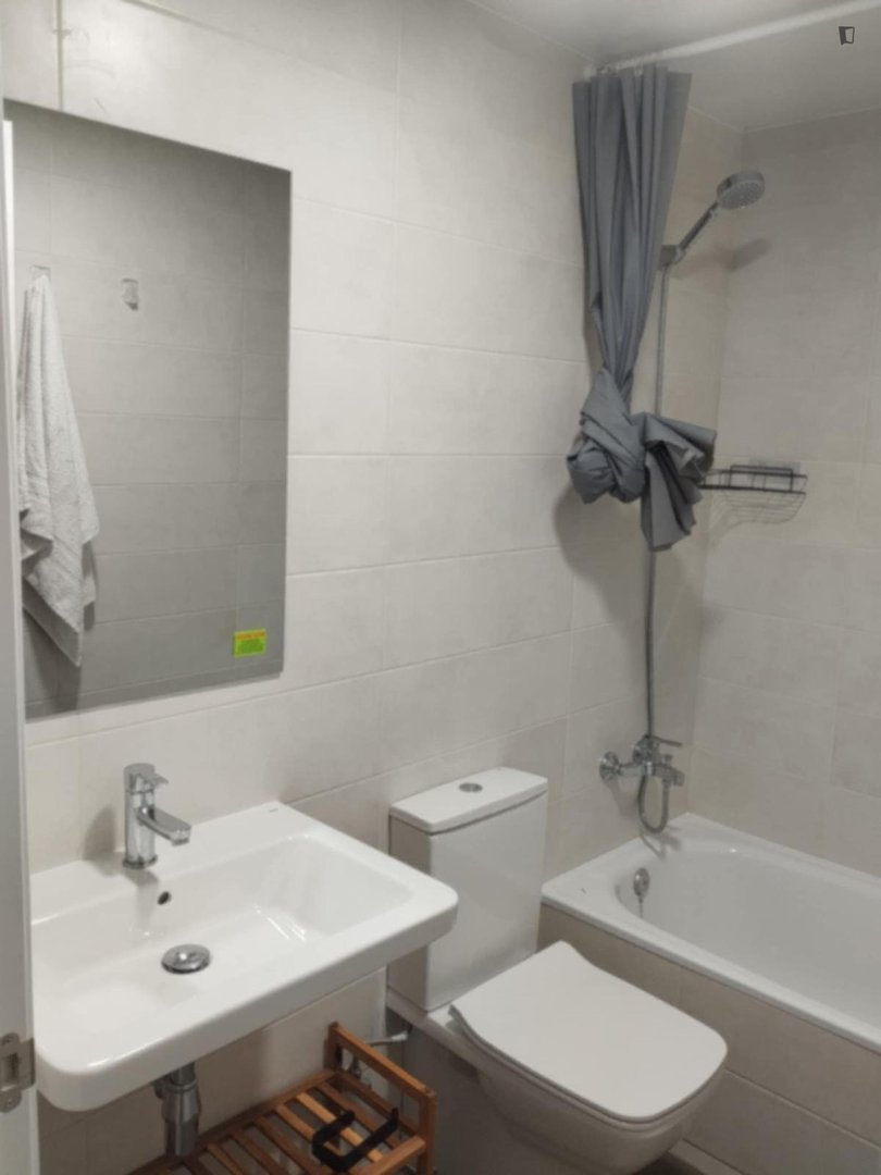 Habitació de lloguer, Sant Adrià de Besòs