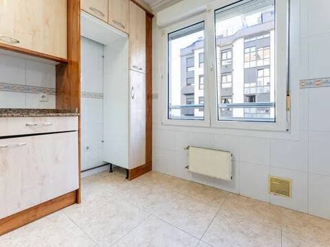 Wohnung 96 m² in Gijón / Xixón