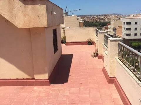 Pis de 65 m² a Melilla
