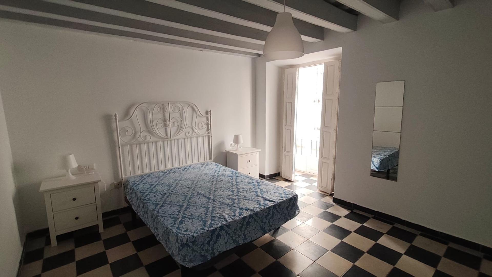 Piso de 70 m² en Cádiz