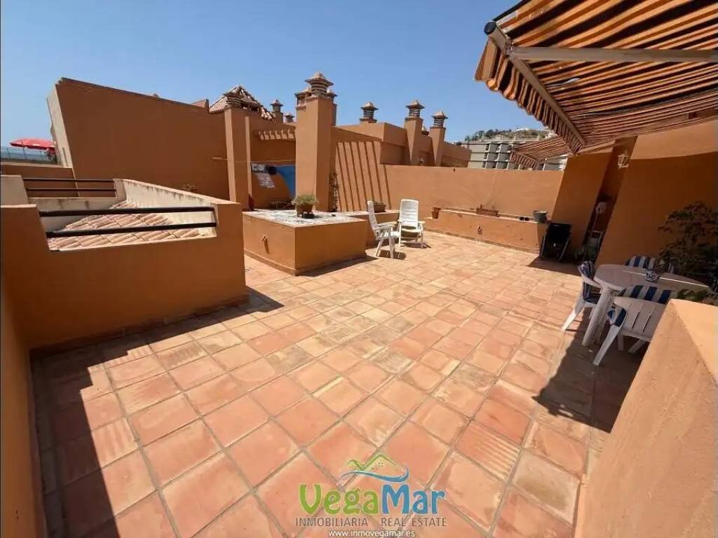 Wohnung 70 m² in Almuñécar