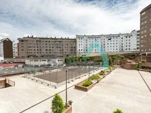 Wohnung 85 m² in Oviedo