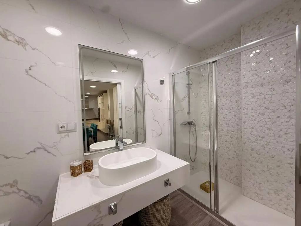 Pis de 75 m² a Còrdova