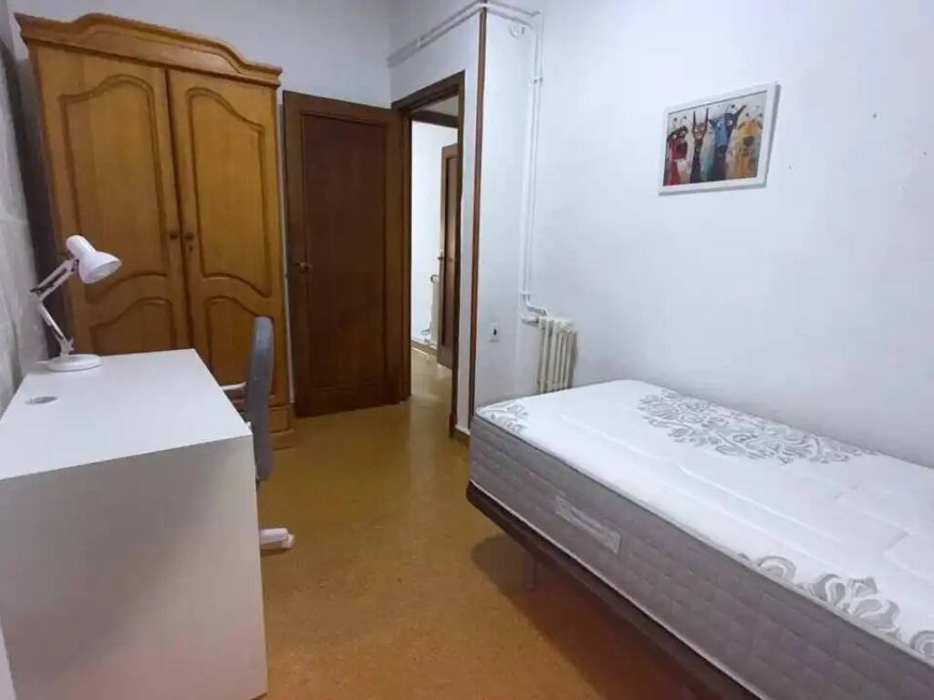 Piso de 95 m² en Ourense