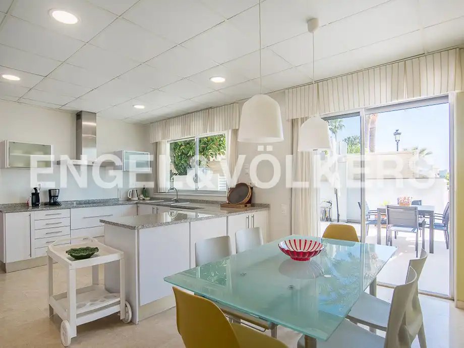 Casa de 636 m² en Benicasim