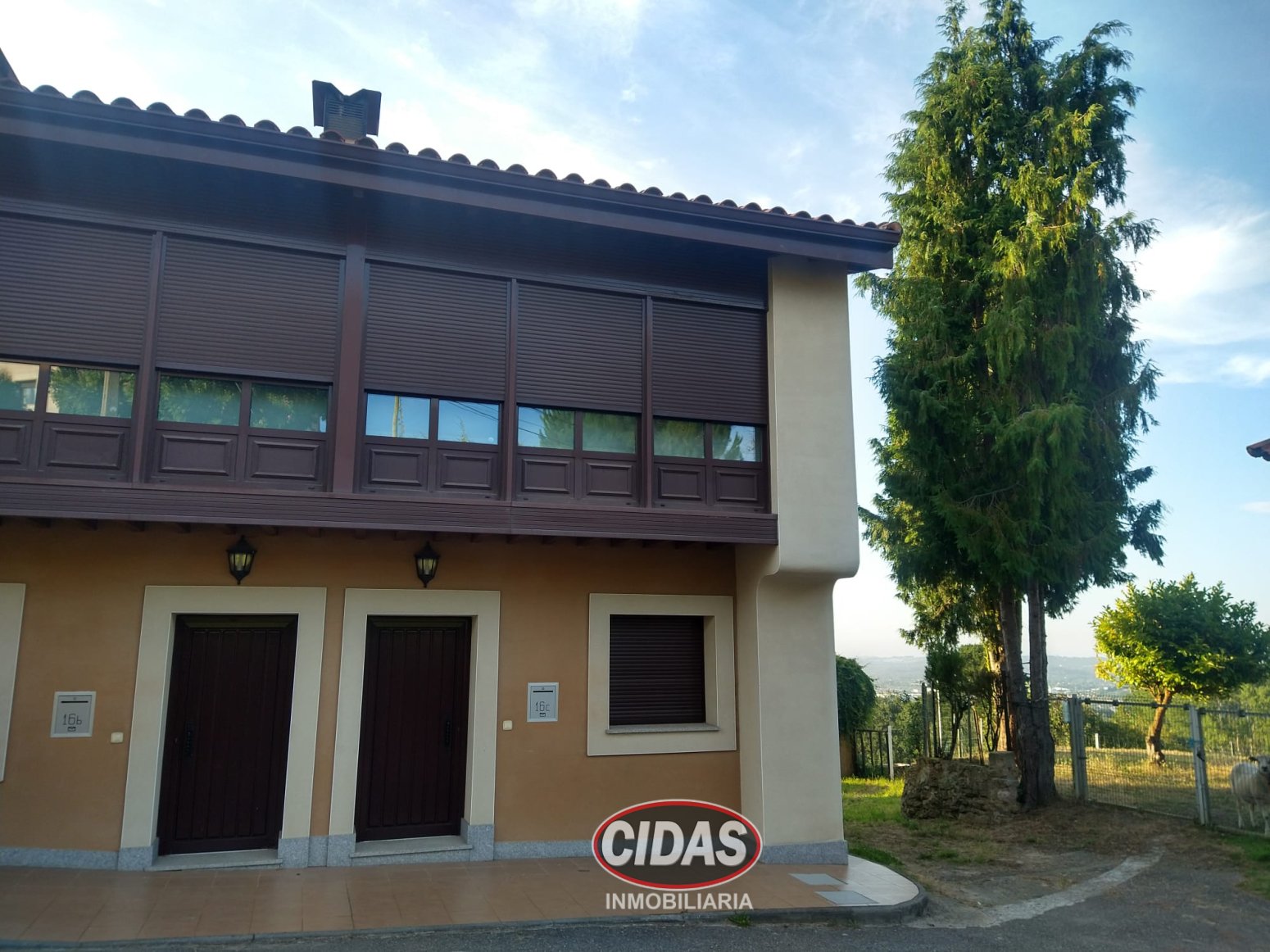 Casa de 80 m² en Oviedo