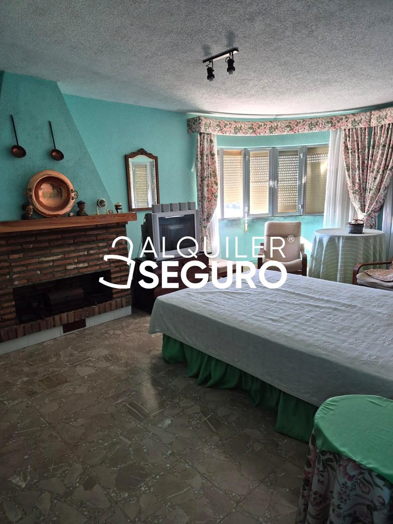 Casa de 250 m² en Lillo