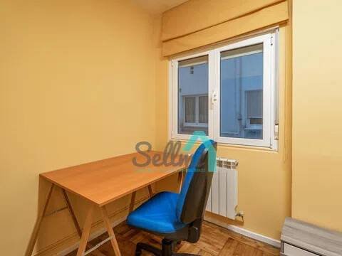 Piso de 80 m² en Oviedo