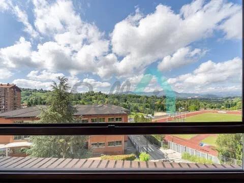 Piso de 104 m² en Oviedo