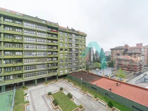 Habitación 103 m², Oviedo