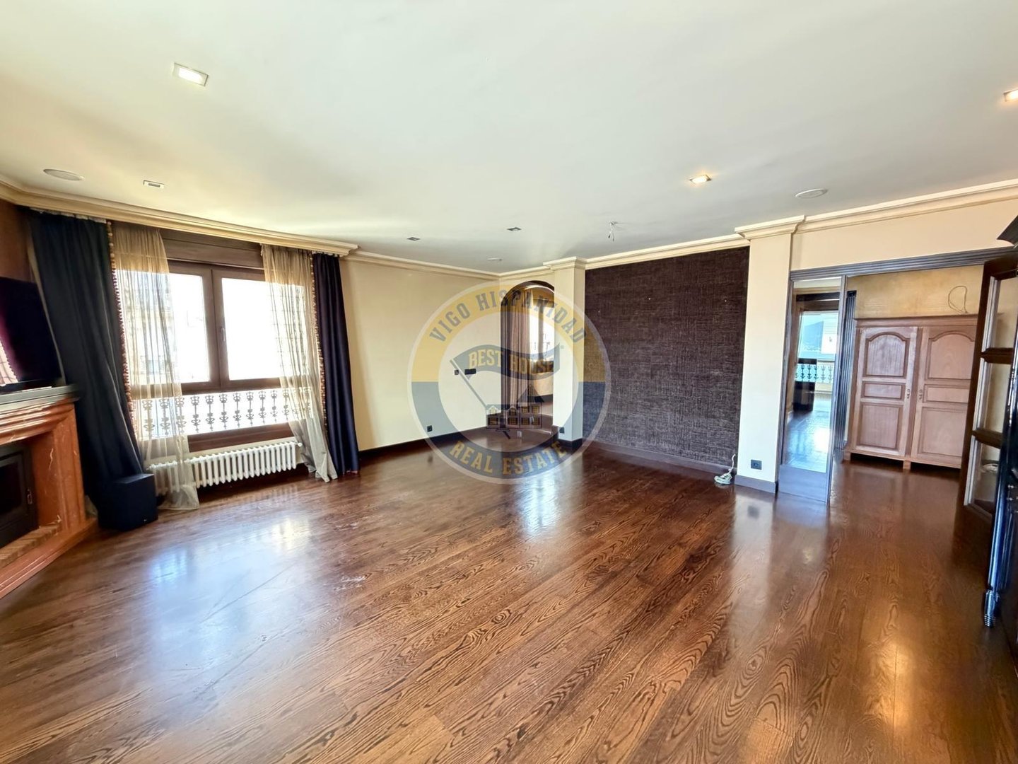 Piso de 250 m² en Vigo