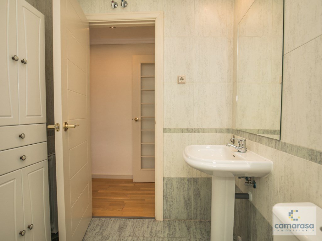 Pis de 136 m² a Àvila