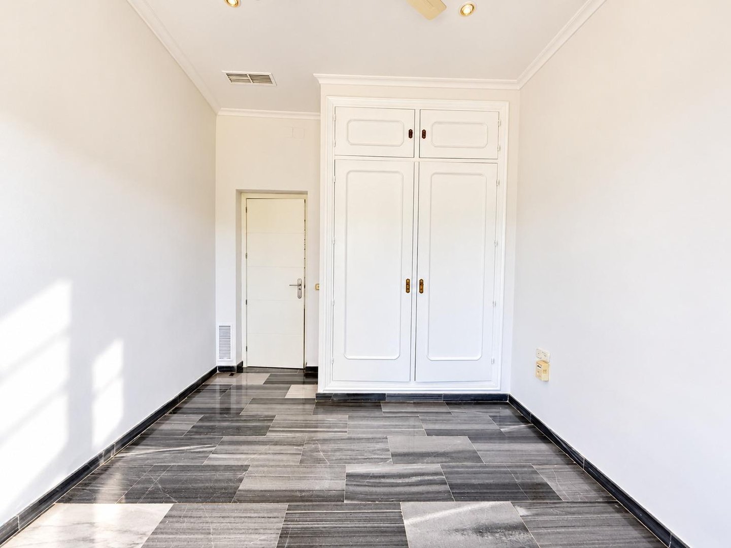 Casa de 1076 m² a Còrdova