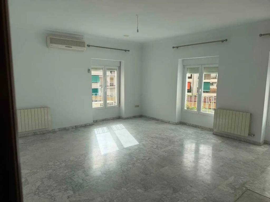 Piso de 130 m² en Granada
