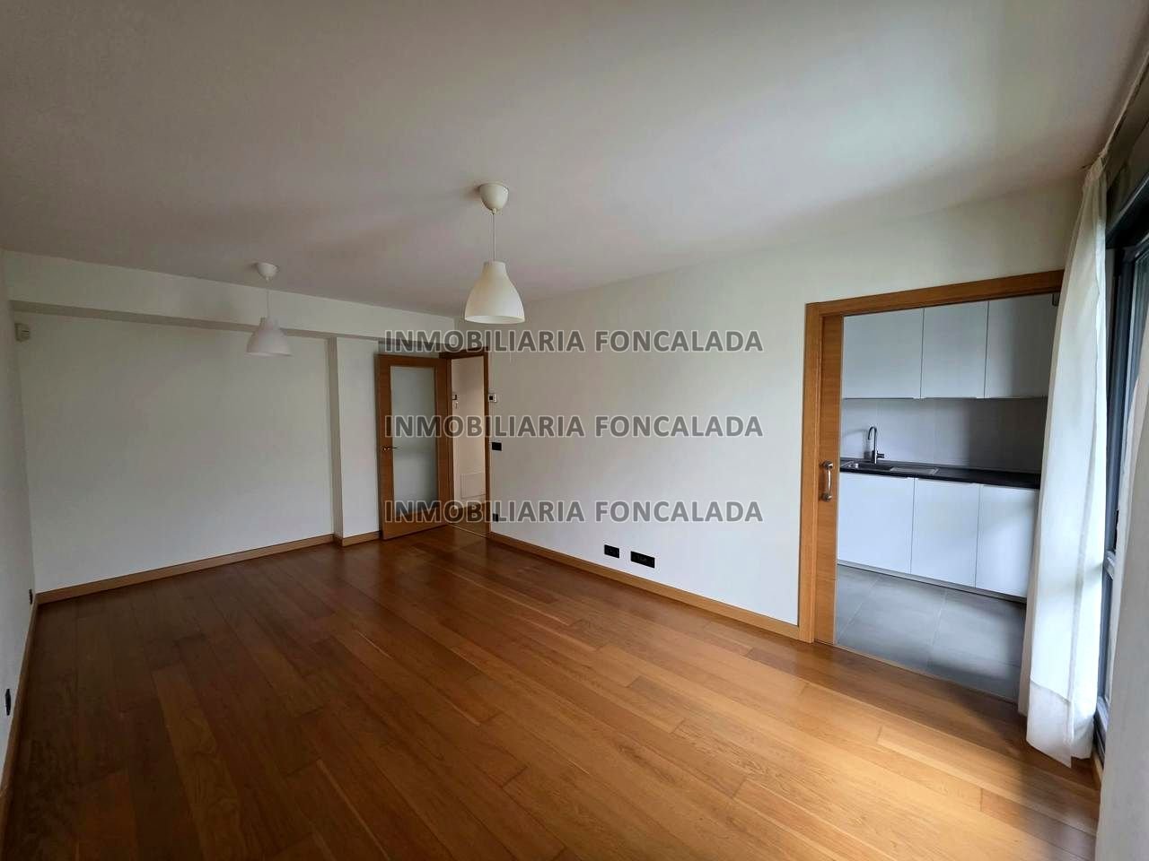 Pis de 76 m² a Oviedo