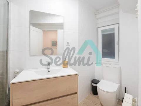 Piso de 93 m² en Oviedo