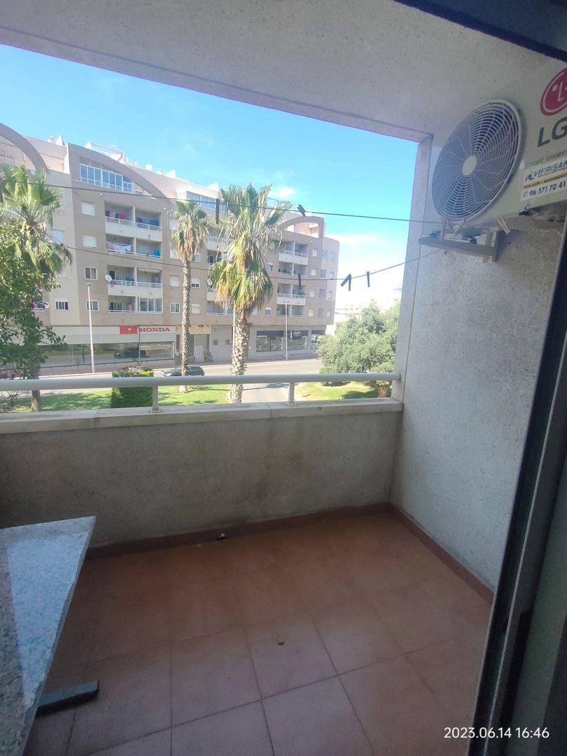 Piso de 80 m² en Torrevieja