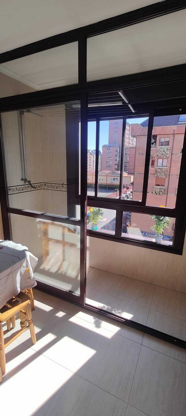 Piso de 82 m² en Oviedo