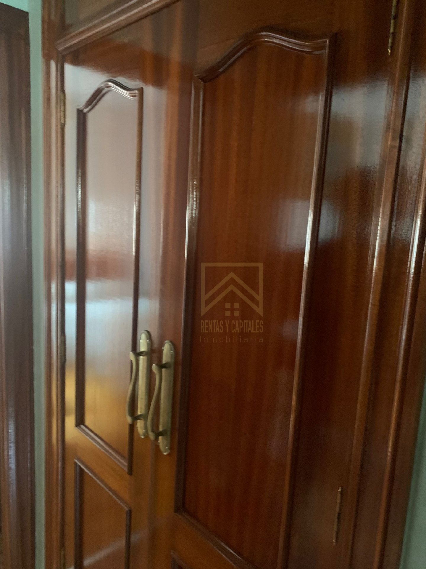 Piso de 80 m² en Camargo