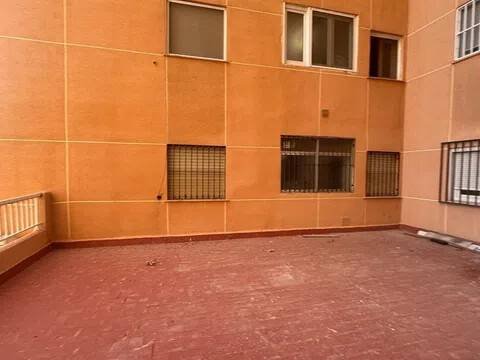 Piso de 100 m² en Almería