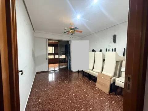 Piso de 200 m² en Játiva