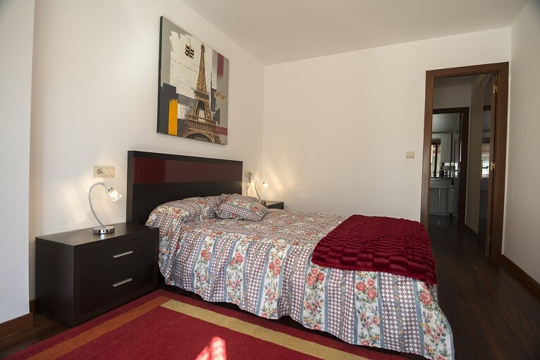 Piso de 495 m² en Brión