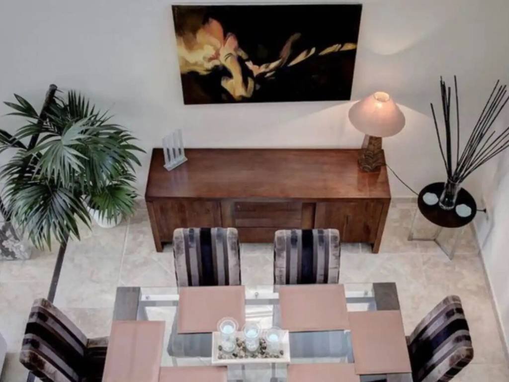Casa de 340 m² en Estepona