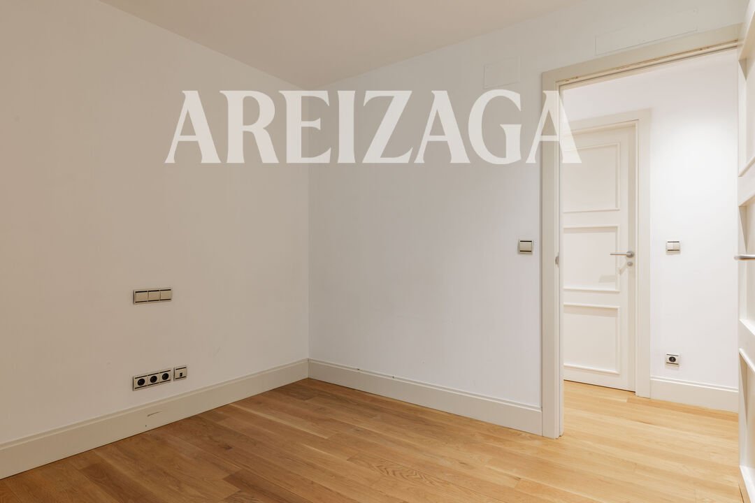 Piso de 85 m² en San Sebastián