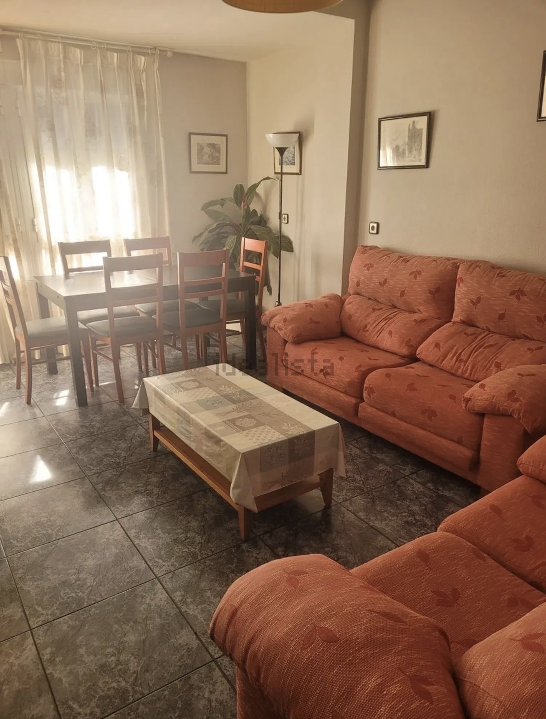 Piso de 80 m² en Cádiz