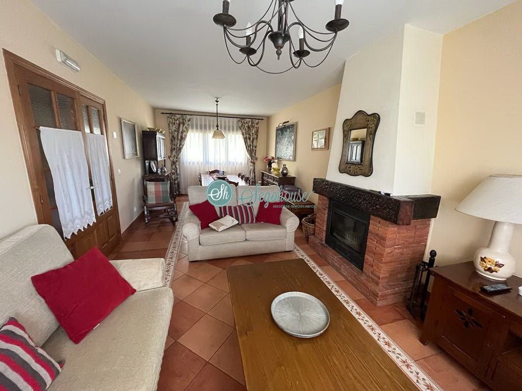 Casa de 150 m² en Palazuelos de Eresma
