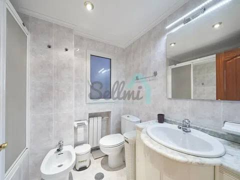 Piso de 115 m² en Oviedo