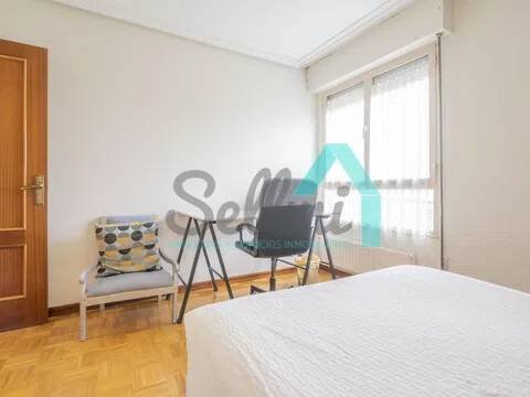 Wohnung 90 m² in Oviedo