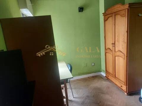 Piso de 100 m² en Cáceres