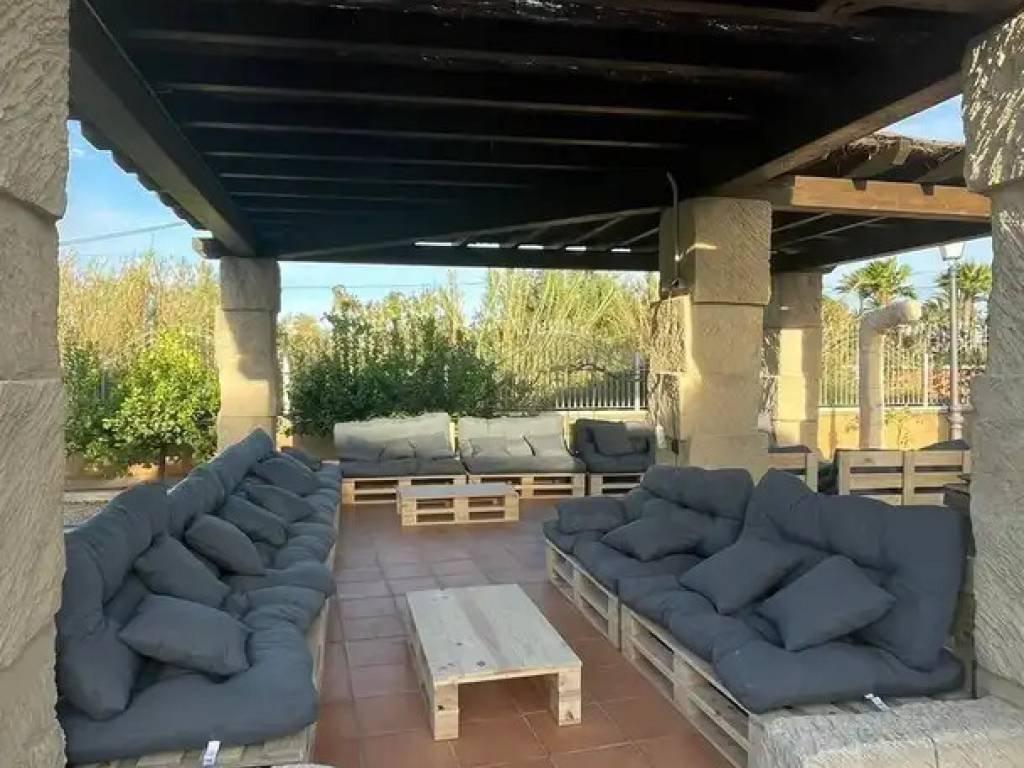 Casa de 340 m² en Elche