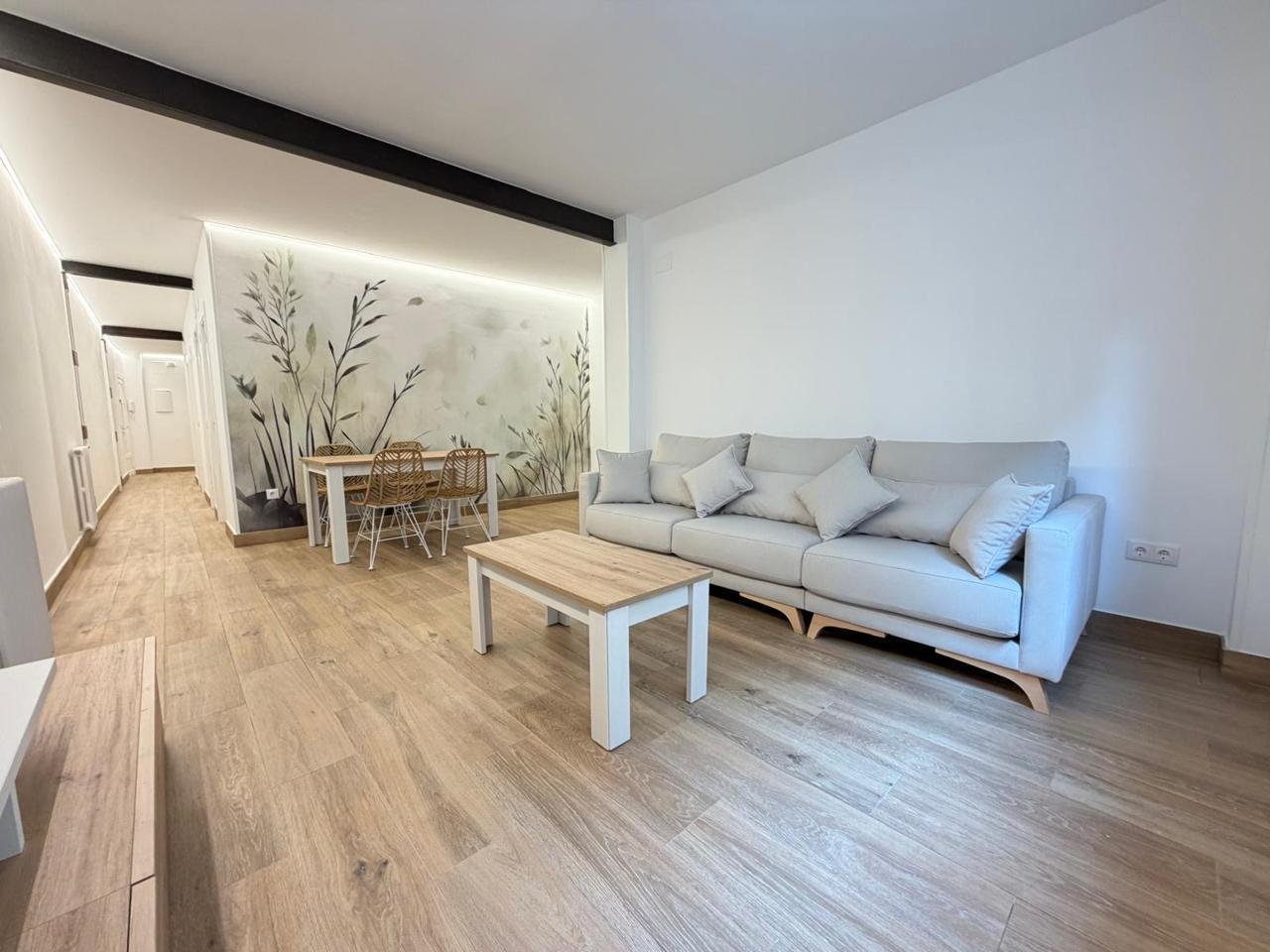 Habitación 18 m², Segovia