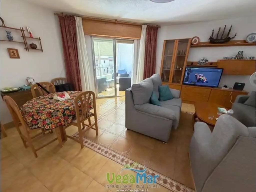 Wohnung 70 m² in Almuñécar