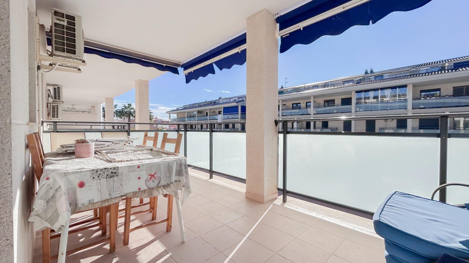 Piso de 100 m² en Puzol