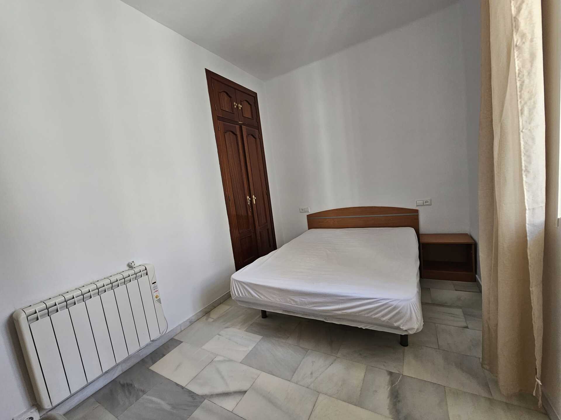 Habitación 150 m², Granada