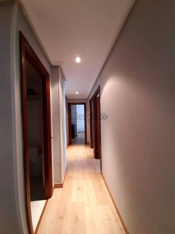 Piso de 90 m² en Oviedo