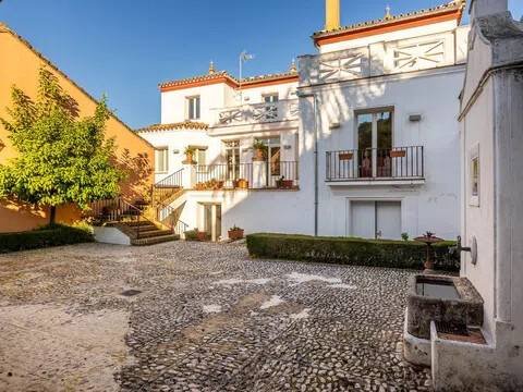 Casa de 653 m² en Aracena