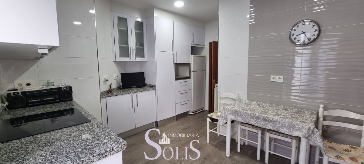 Wohnung 130 m² in Oviedo