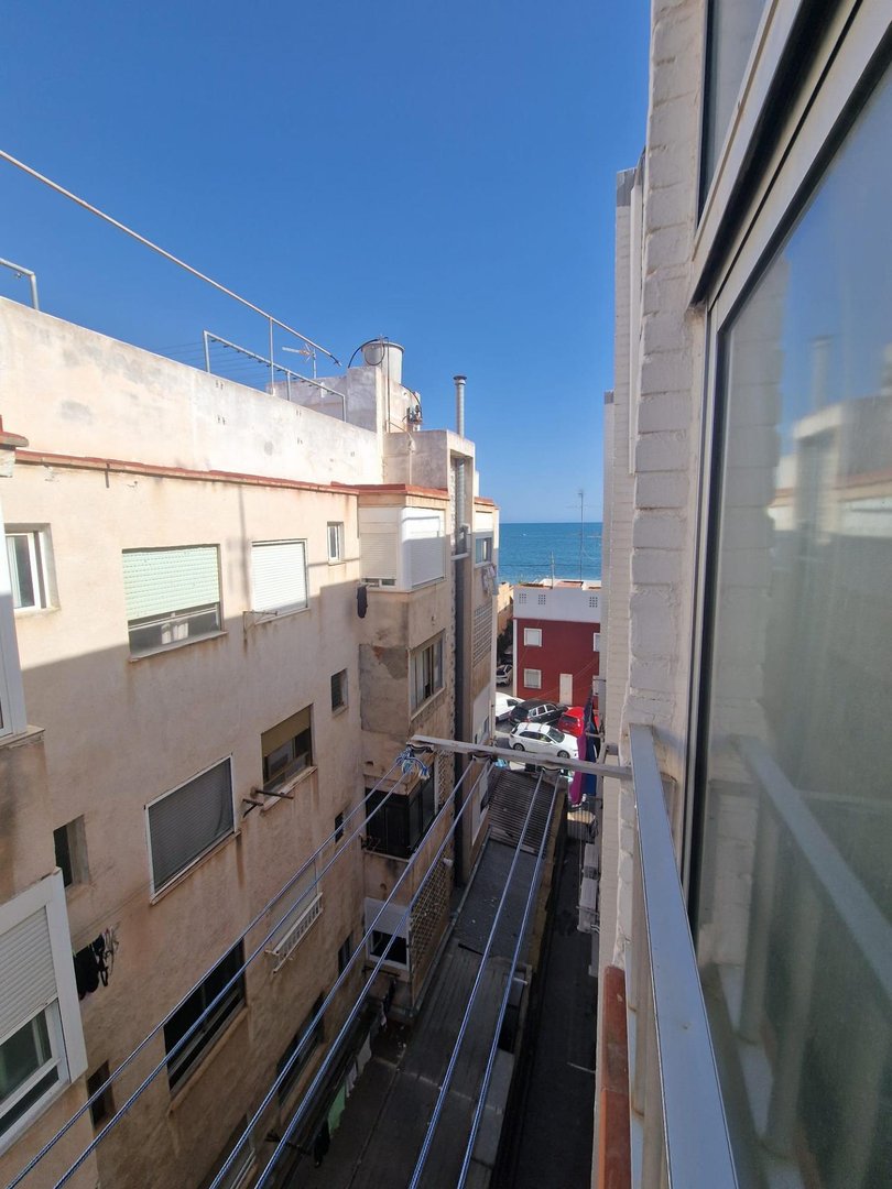 Piso de 85 m² en Santa Pola