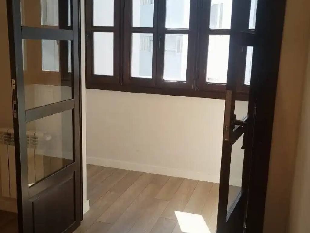 Piso de 100 m² en Oviedo
