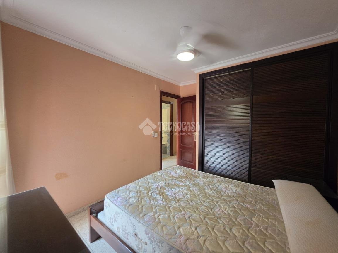 Piso de 90 m² en Sevilla
